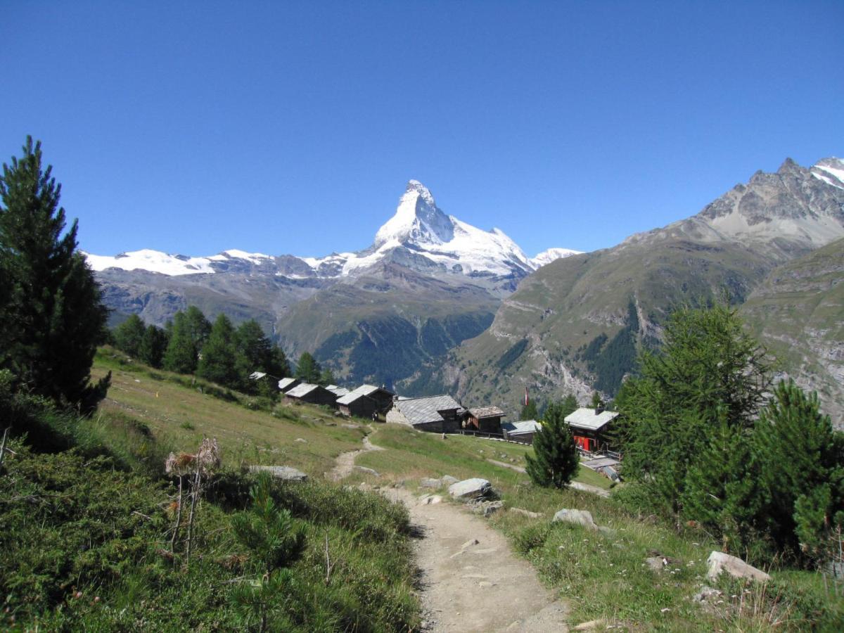Apartment Oasis By Interhome Zermatt Exterior photo